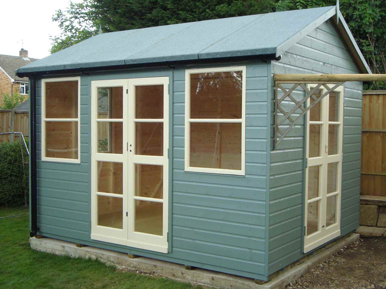 MB Garden Buildings, summer houses, play houses, garden sheds, bespoke